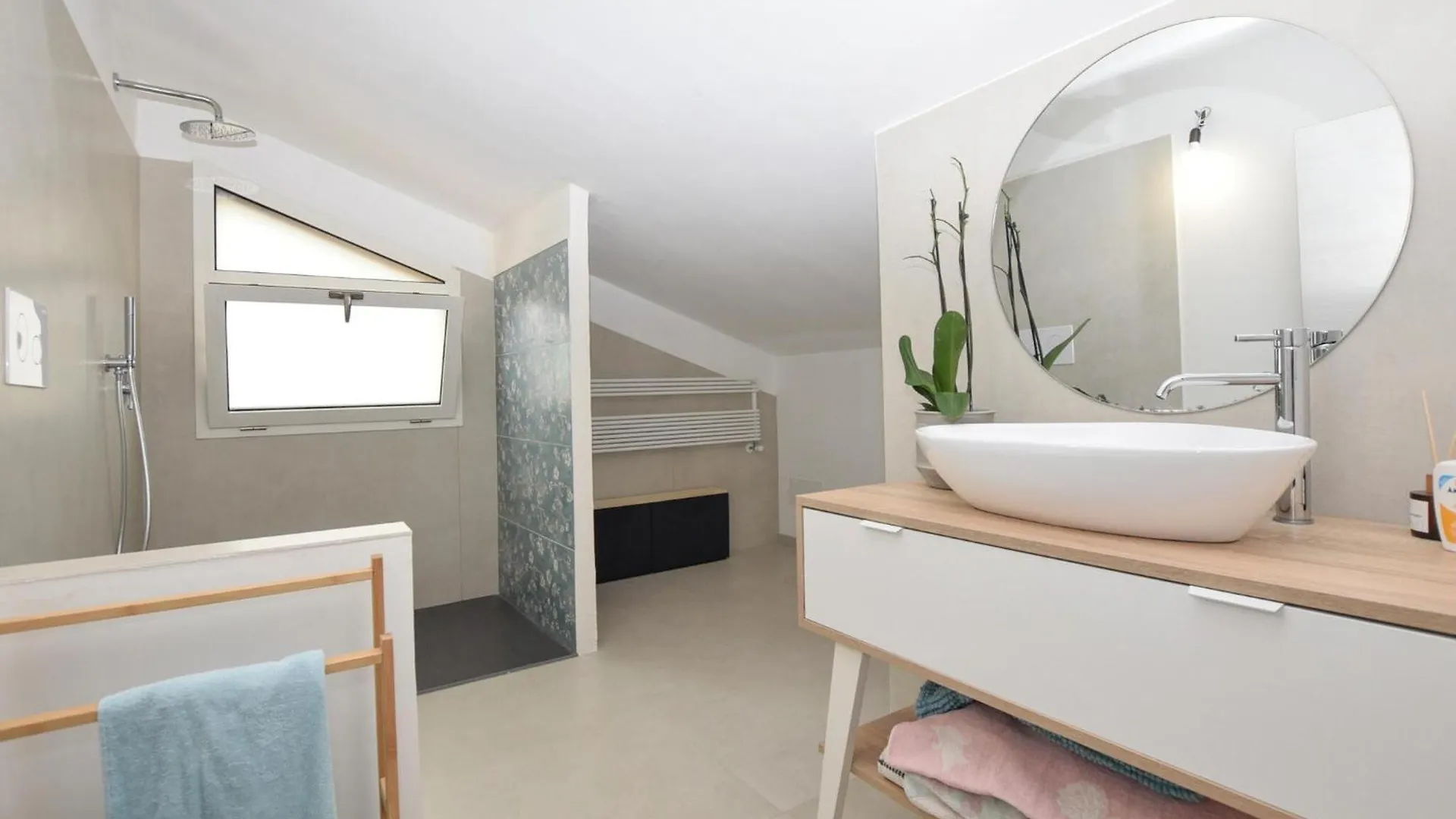 Amazing Home In Giarratana With Kitchenette